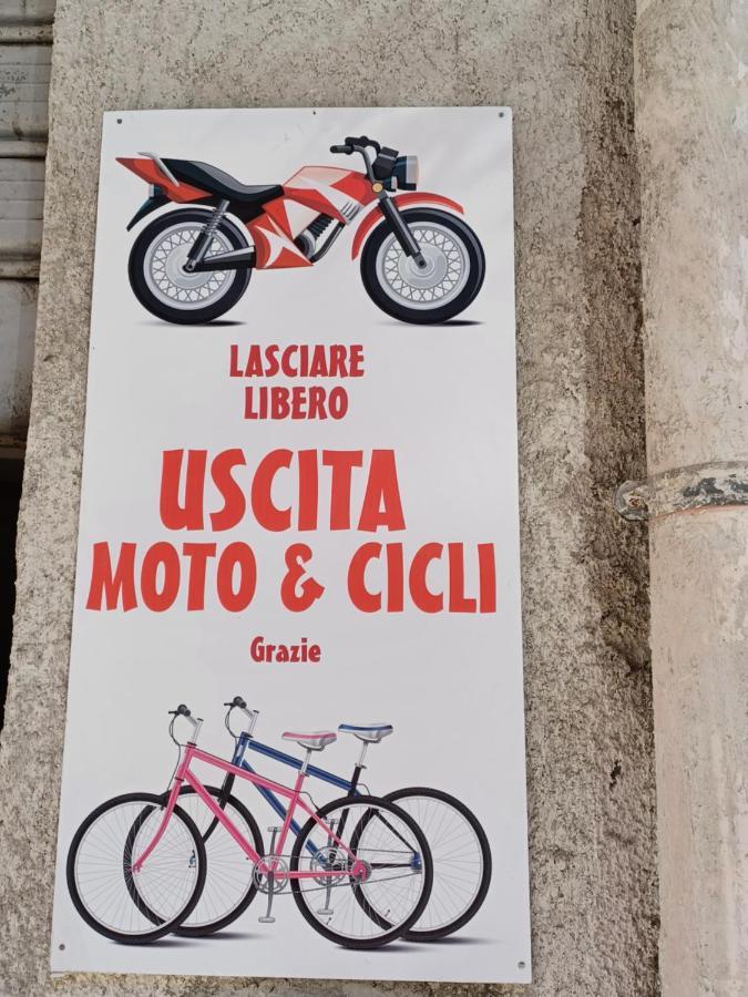 Nostra Casa Rooms Palermo Eksteriør bilde