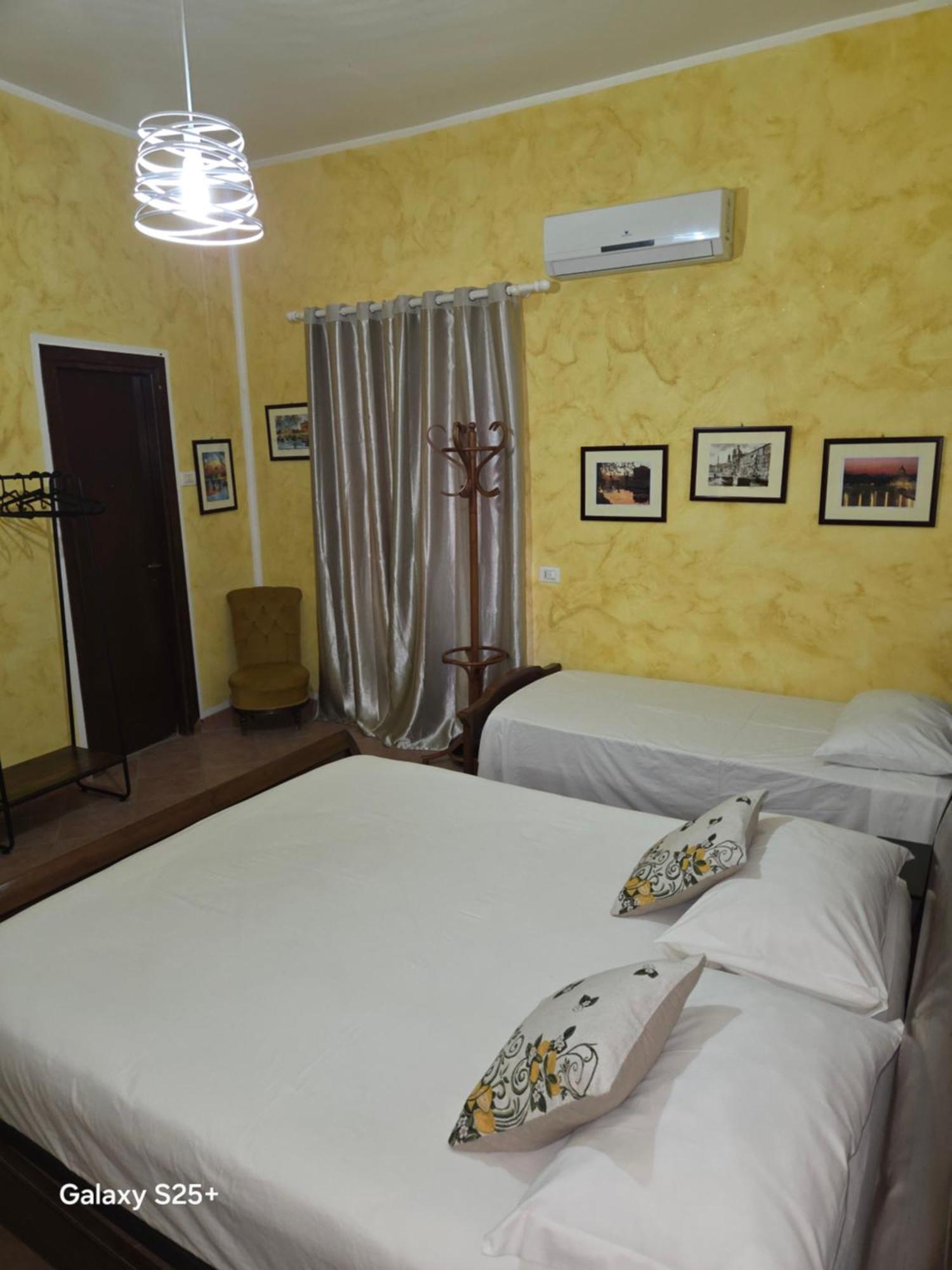 Nostra Casa Rooms Palermo Eksteriør bilde